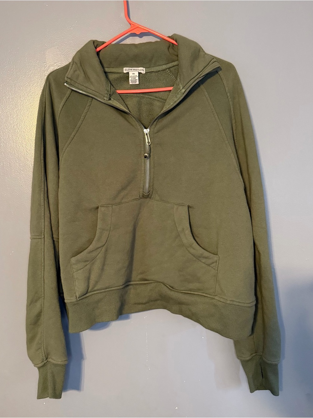 Glow Motion Olive Green Half Zip Pullover – Size 1XL 💚